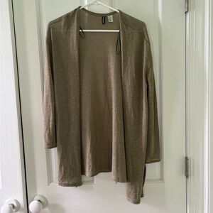 Oversize Fall sweater. Divided H&M. XS. Dark Green